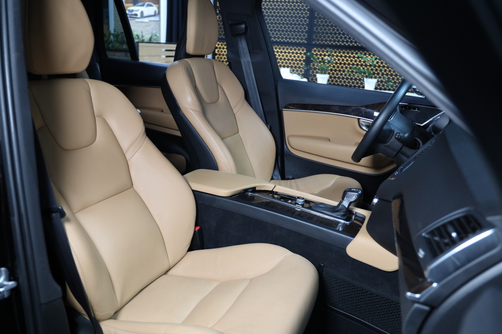 Volvo XC90 2019 photo 59