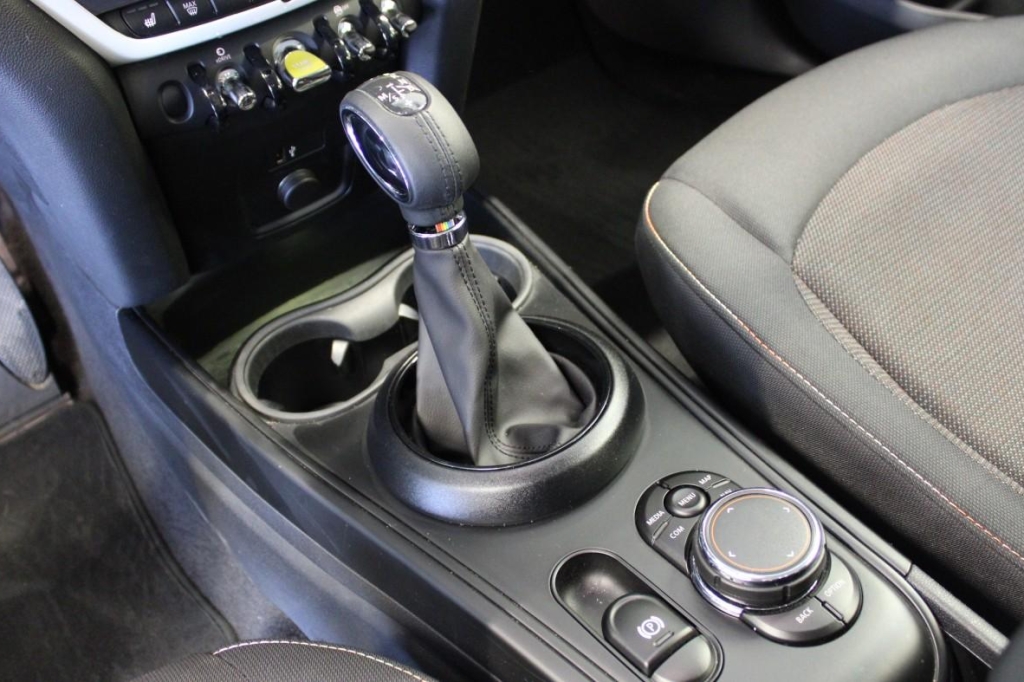 MINI Countryman 2019 photo 5