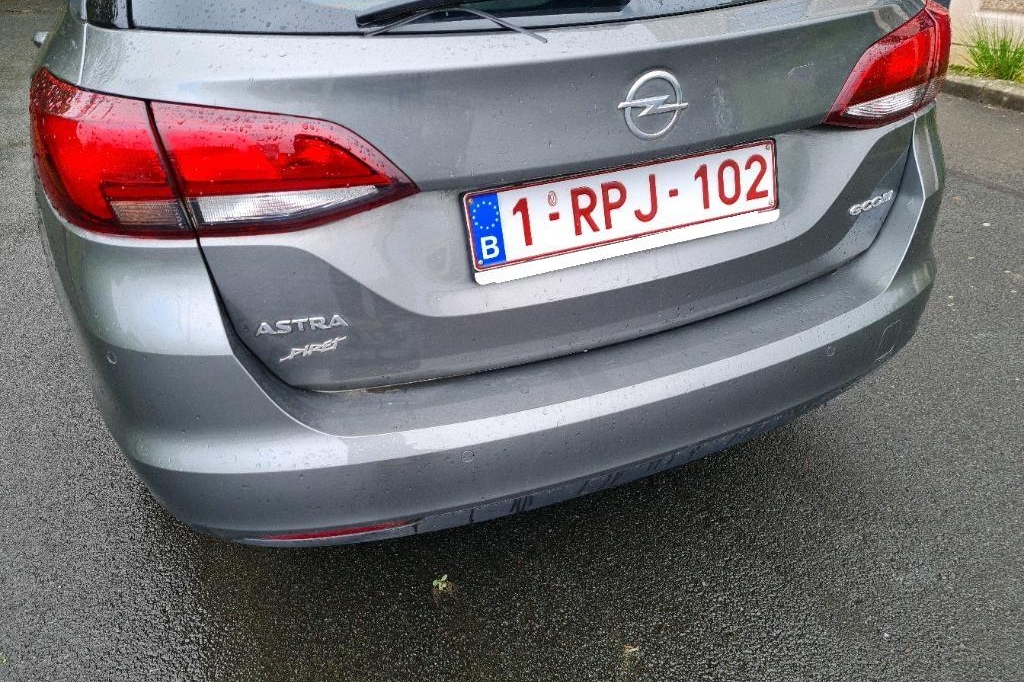 Opel Astra Sports Tourer 2017 фото 47