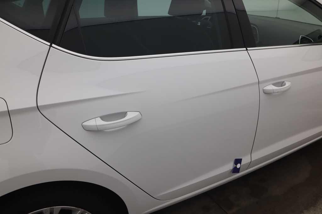 SEAT Leon 2017 photo 12