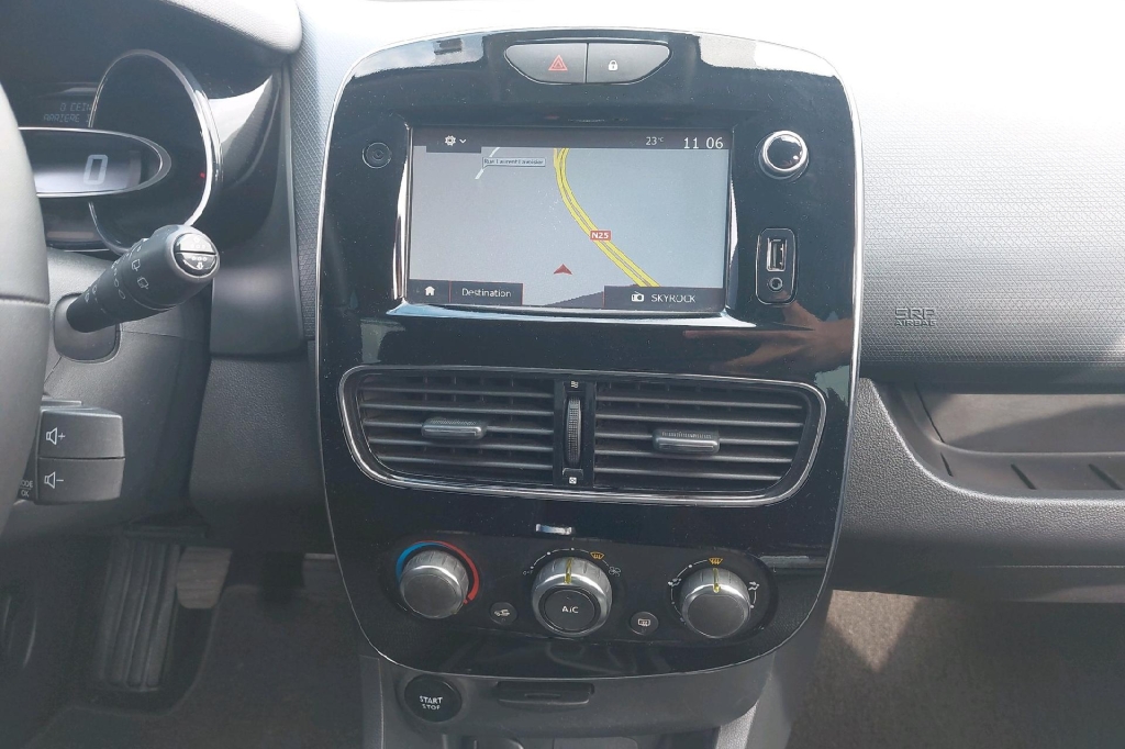 Renault Clio 2017 photo 6