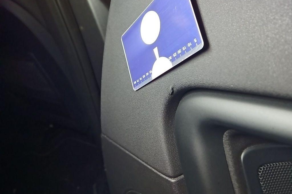 Land Rover Discovery 2016 photo 9