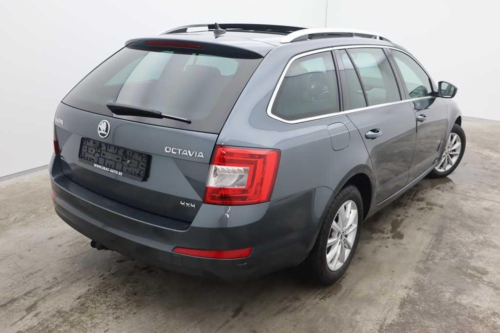Skoda Octavia Combi 2017 photo 2