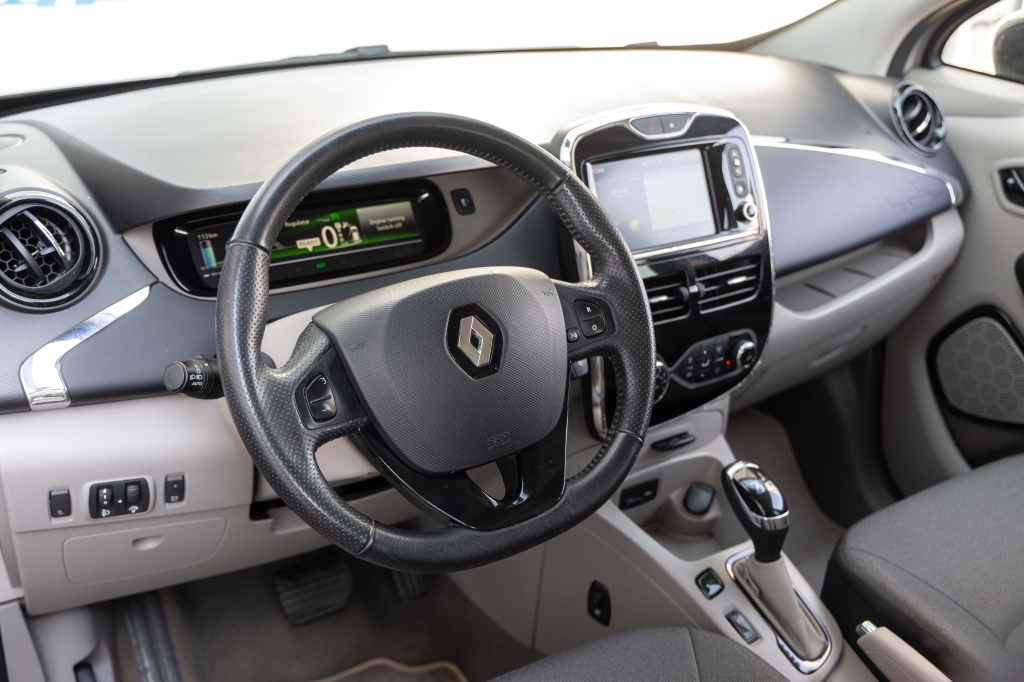 Renault Zoe 2016 photo 21