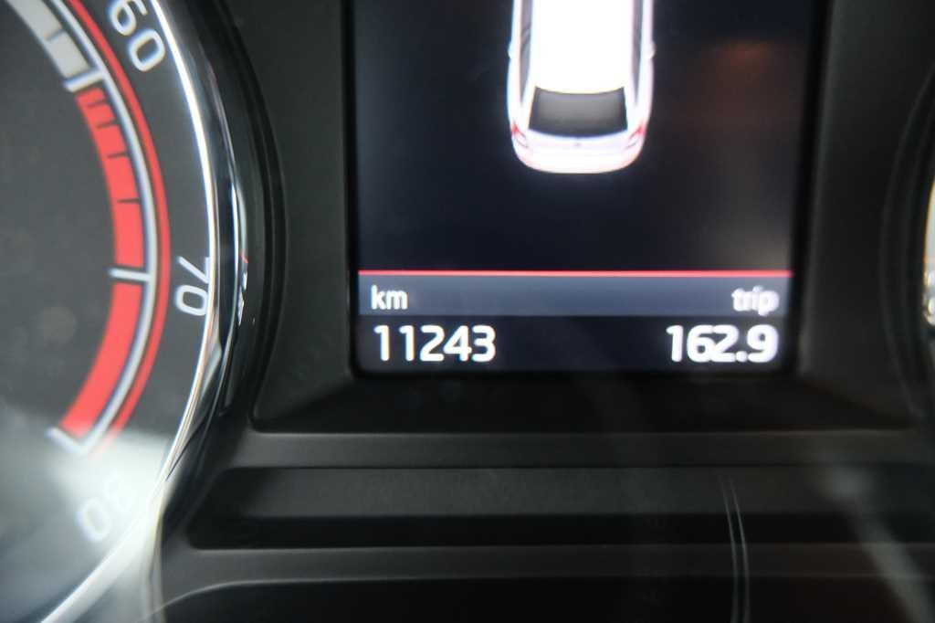 Skoda Octavia Combi 2018 фото 4