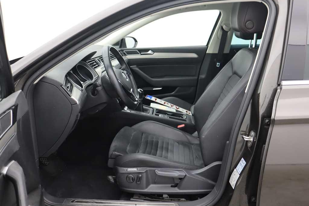 Volkswagen Passat Variant 2016 photo 4