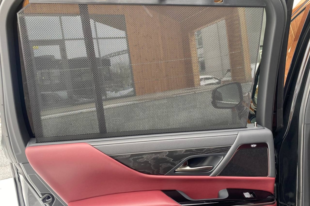 Lexus LX 500d 2022 photo 17