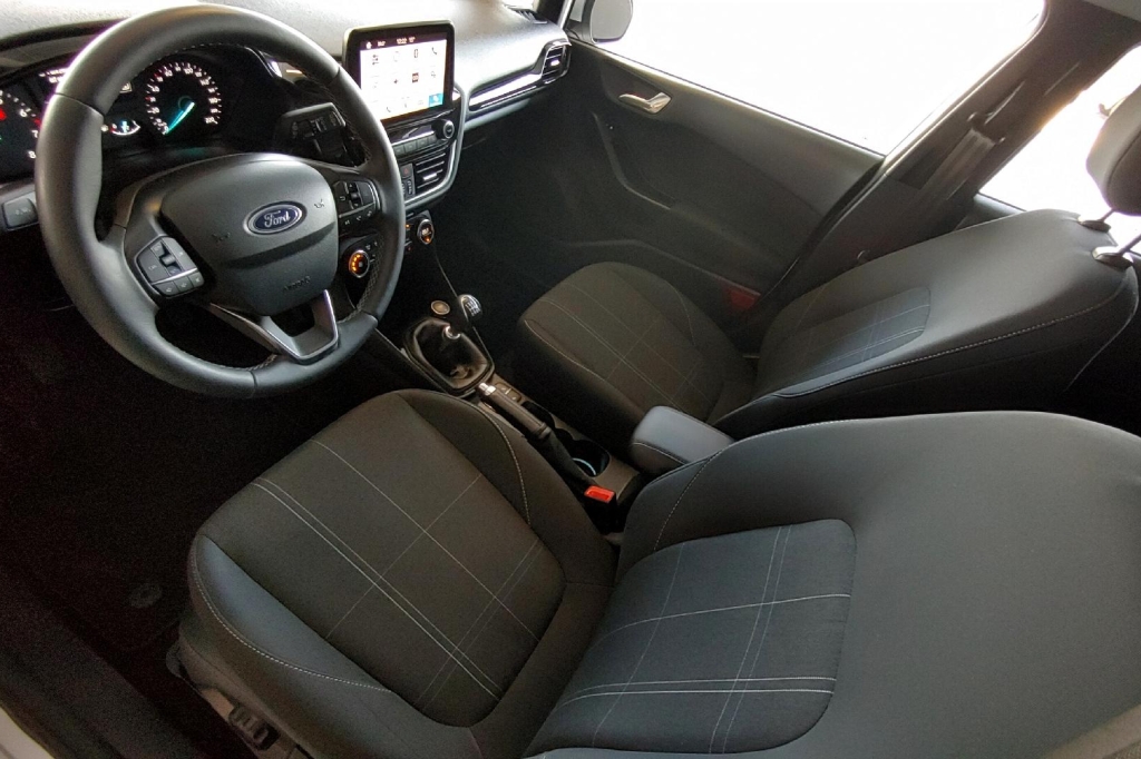 Ford Fiesta 2019 фото 7