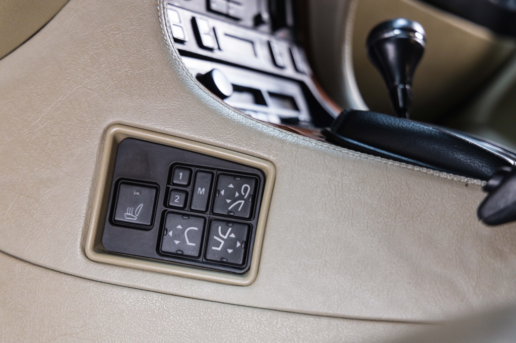 Jaguar XJ 1993 фото 22