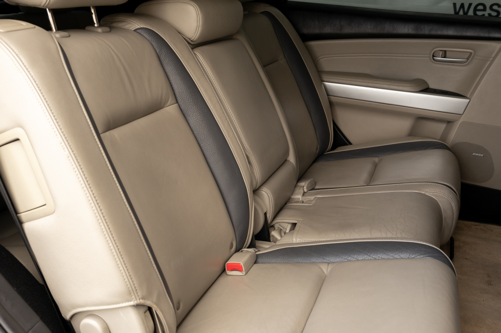 Mazda CX-9 фото 24