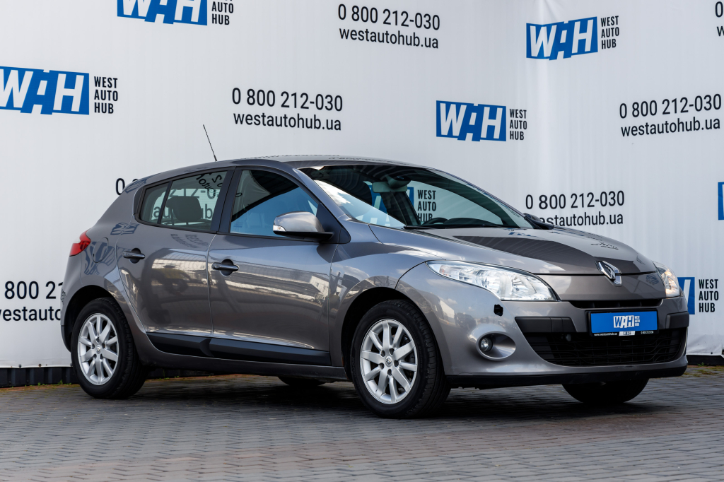 Renault Megane 2010 фото 2