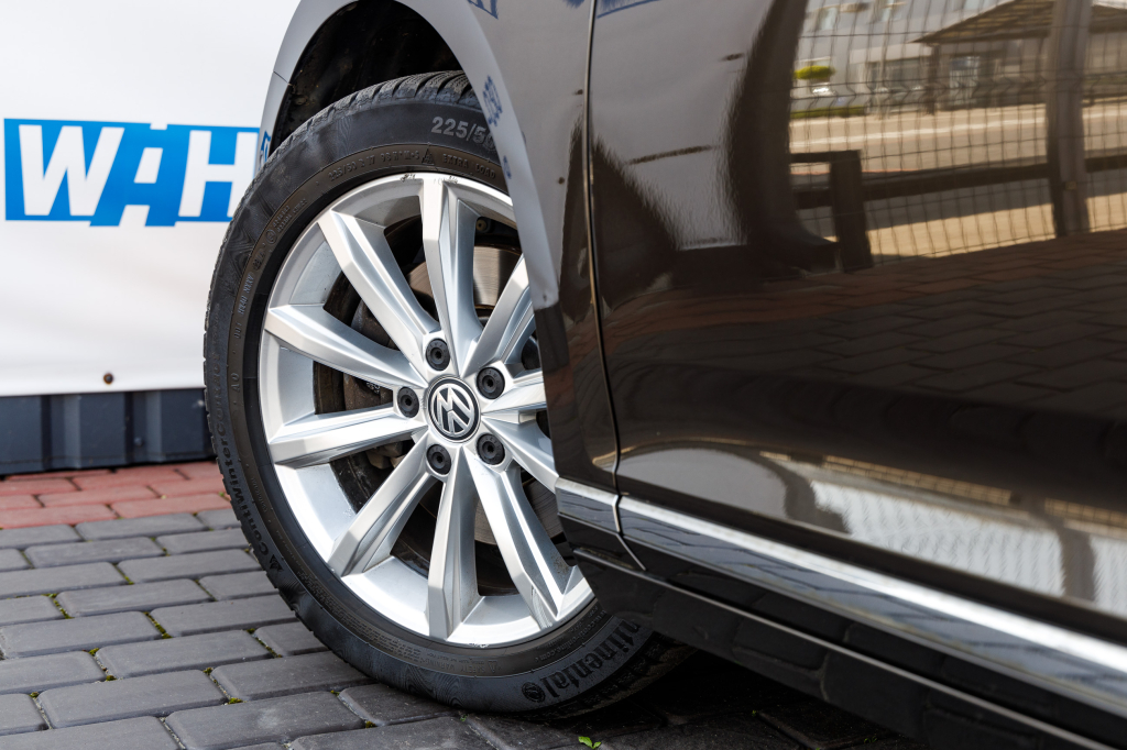 Volkswagen Passat B8 Highline 2015 фото 32