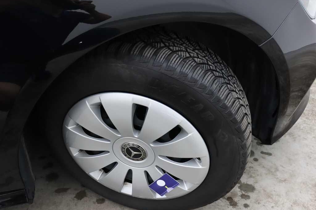 Mercedes-Benz A-Klasse 2017 фото 11