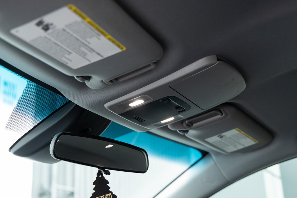 Toyota Camry LE 2017 фото 10