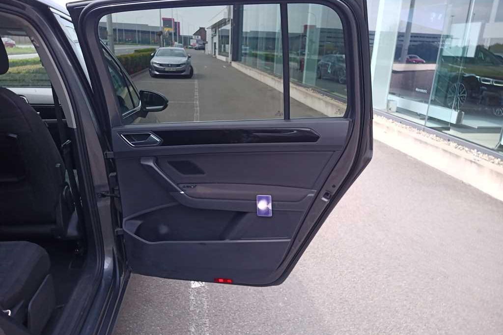 Volkswagen Touran 2017 фото 10