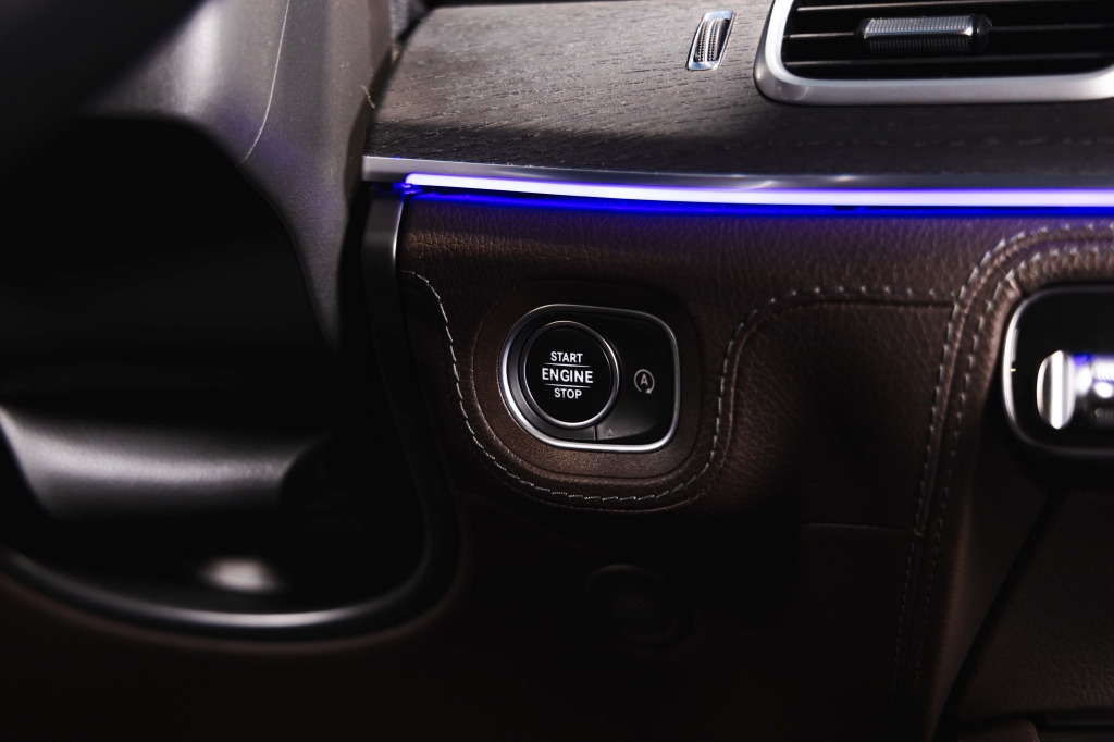 Mercedes-Benz GLS-Class 400d 2020 photo 45