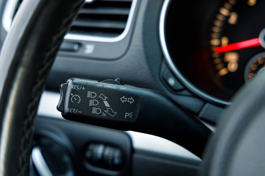 Volkswagen Golf VI 2010 фото 27