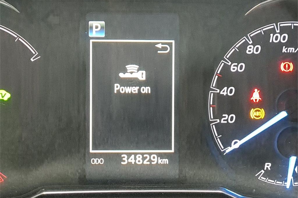 Toyota Yaris 2019 фото 5