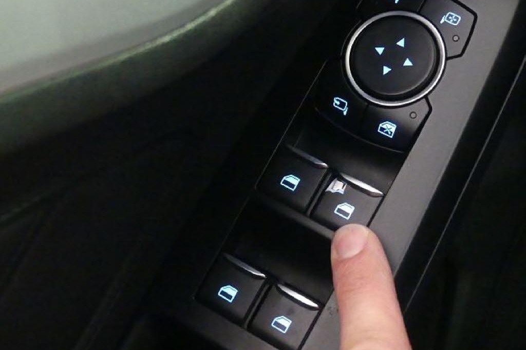 Ford Focus Turnier 2018 фото 23