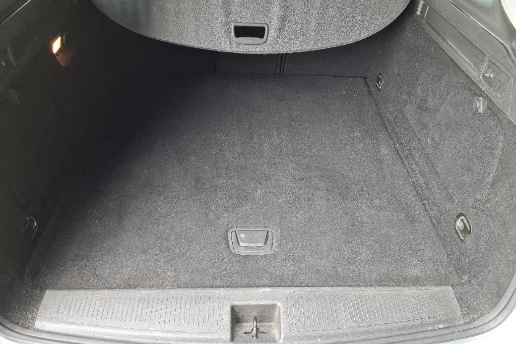 Opel Astra Sports Tourer 2016 фото 35