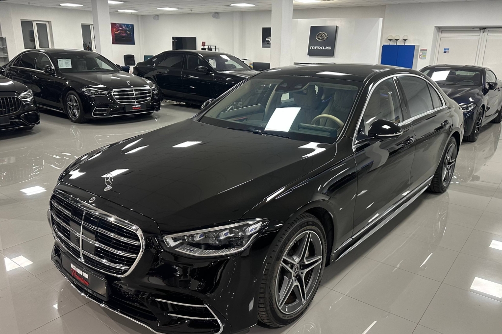 Mercedes-Benz S-Class 580 Long 4MATIC 2022 photo 2