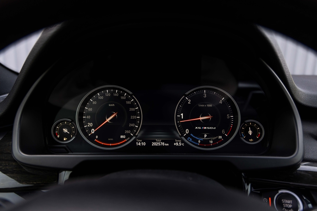 BMW X5 2017 фото 32