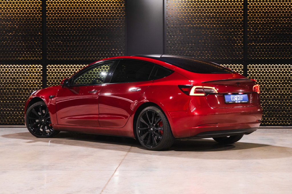 Tesla Model 3 Long Range Performance 2018 photo 12