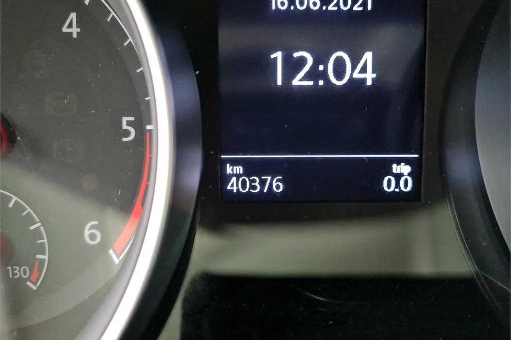 Volkswagen Golf 2019 фото 1