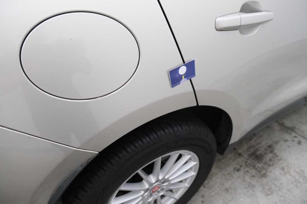 Jaguar F-Pace 2016 фото 31