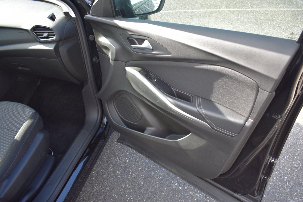 Opel Grandland X 2019 photo 6
