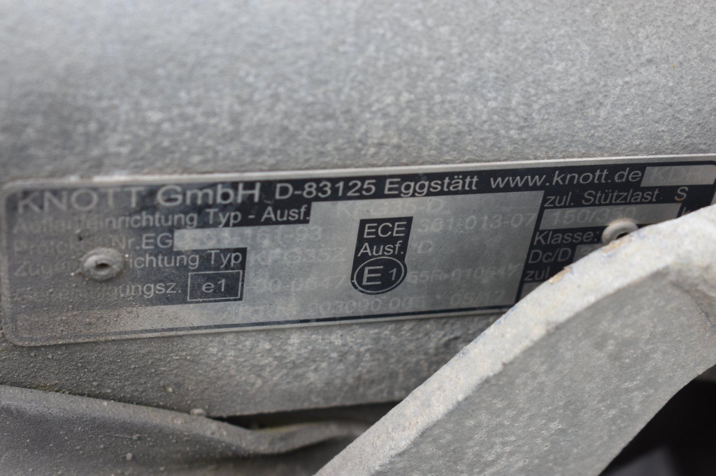 Blyss Anhänger Jupiter 2017 фото 2