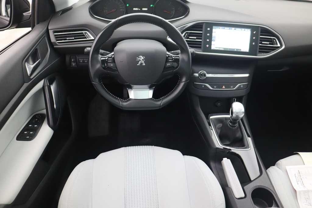 Peugeot 308 2016 photo 3
