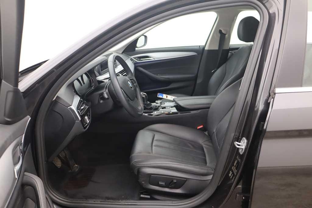 BMW 5er Touring 2018 фото 1