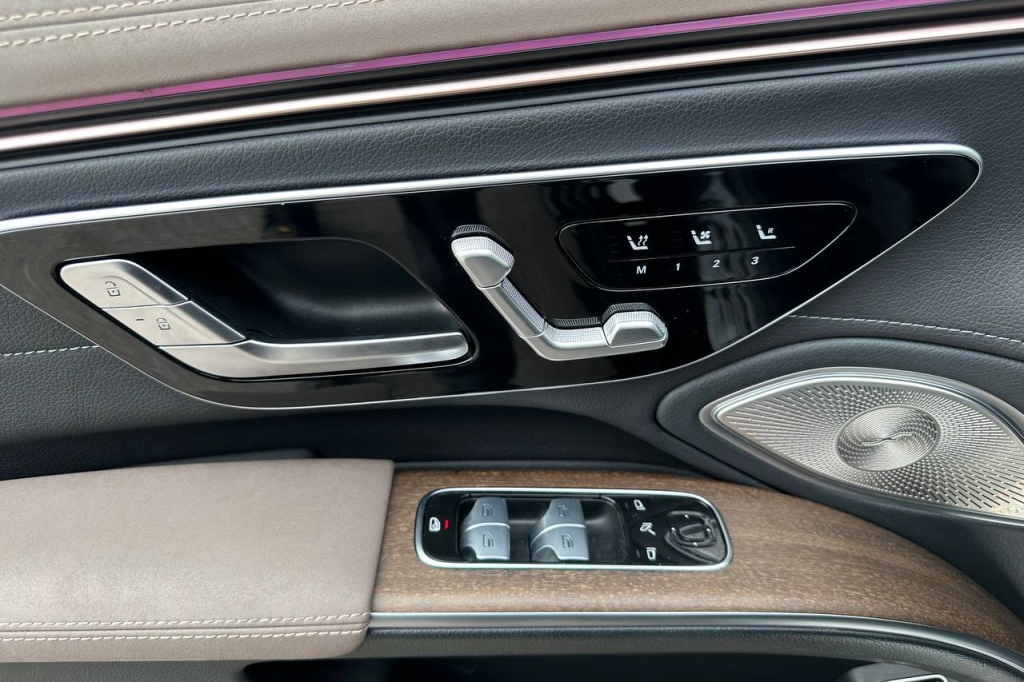 Mercedes-Benz EQS 450+ 2021 фото 6