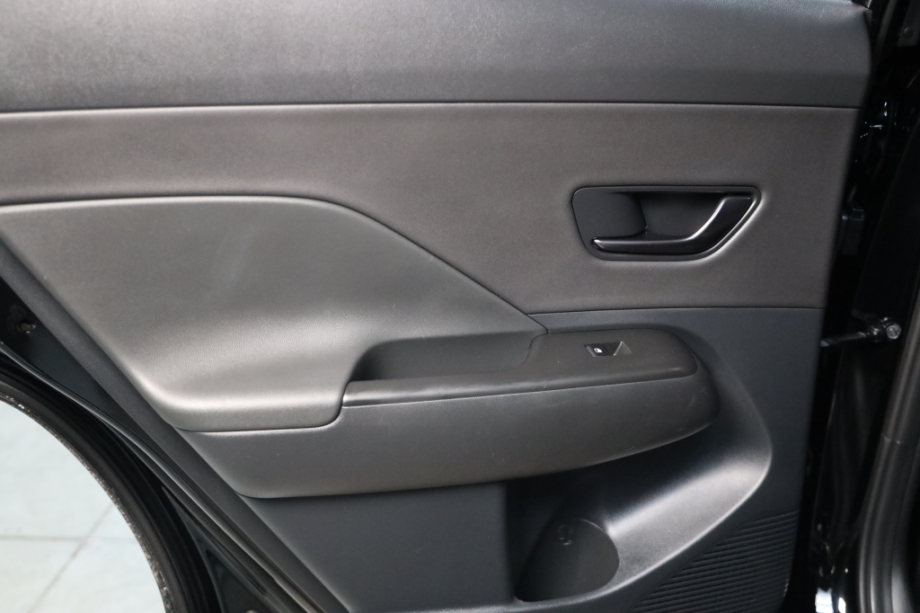 Hyundai Kona 2024 фото 29