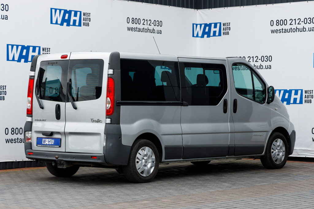 Renault Trafic 2009 фото 25
