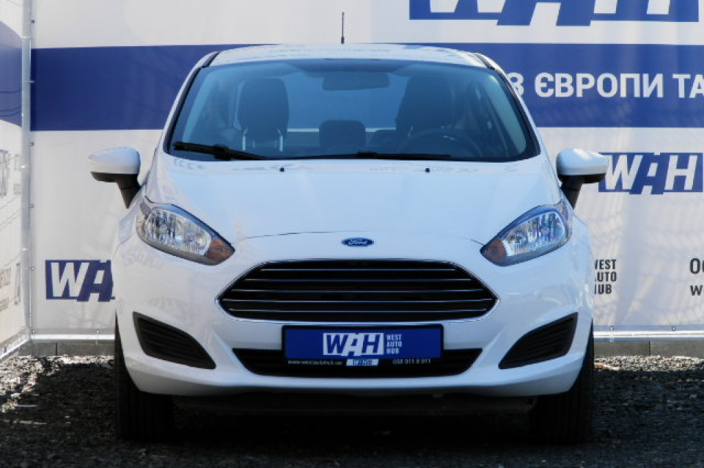 Ford Fiesta 2017 photo 2