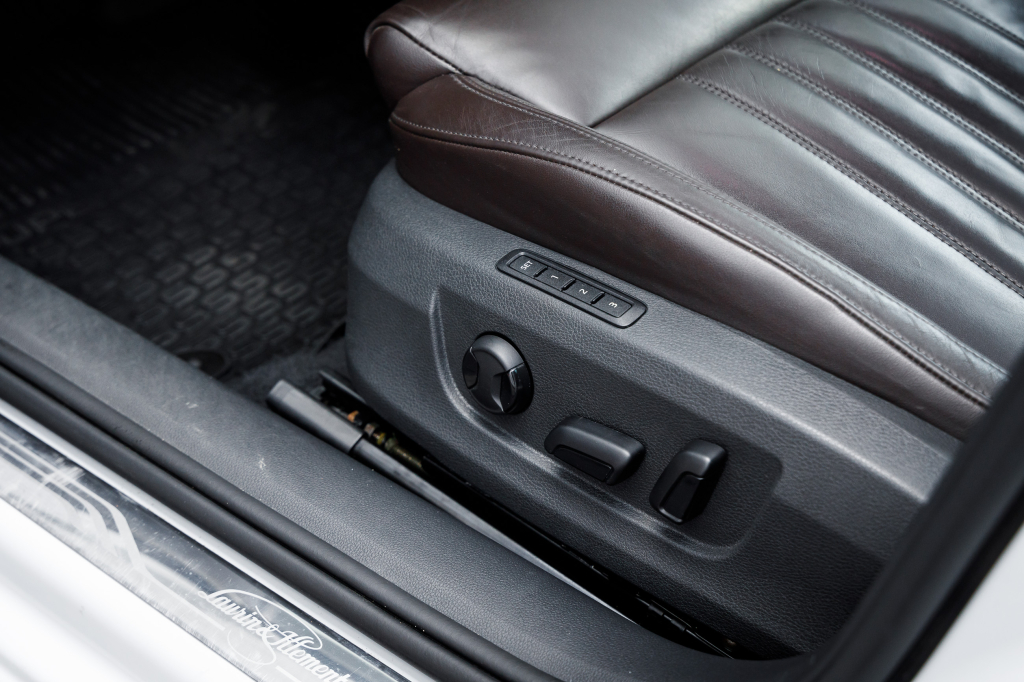 Skoda Superb Laurin & Klement 4x4 2015 фото 14