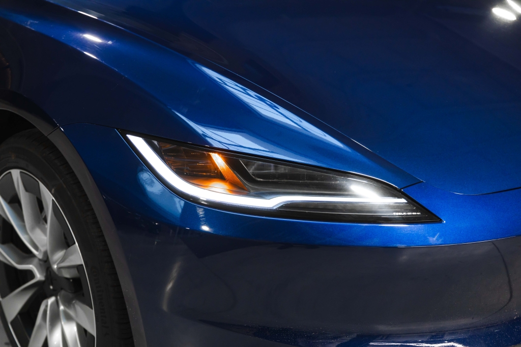 Tesla Model 3 2024 фото 5