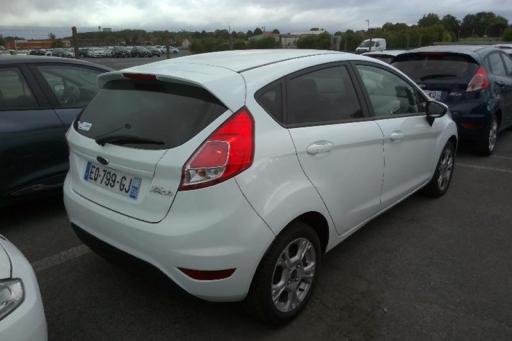 Ford Fiesta 2017 фото 1