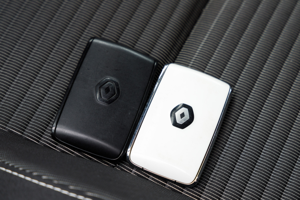 Renault Scenic IV Black Star 2017 фото 6