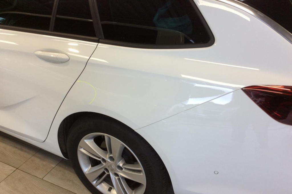 Opel Insignia Sports Tourer 2018 photo 26