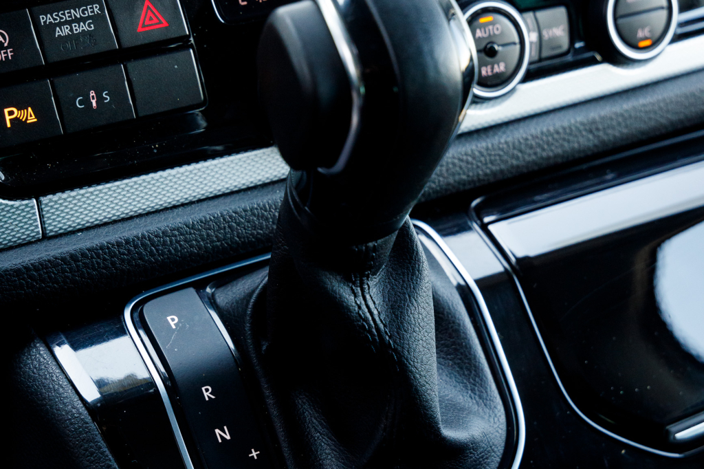 Volkswagen Multivan Highline 2016 photo 16