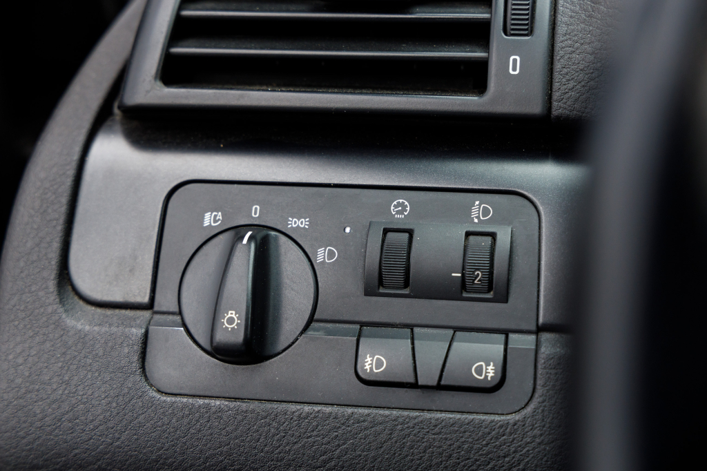 BMW 320 D 2004 photo 3