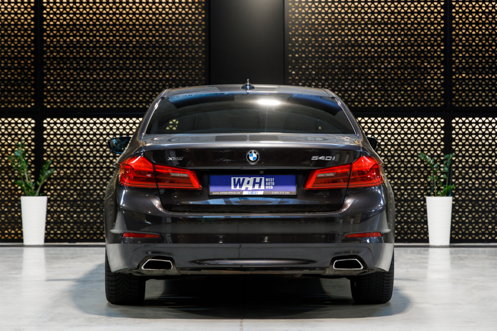 BMW 540 i xDrive 2017 photo 4