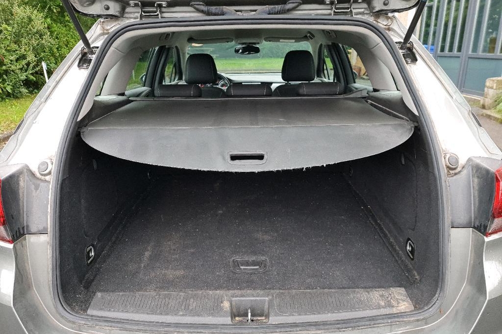 Opel Astra Sports Tourer 2017 фото 34