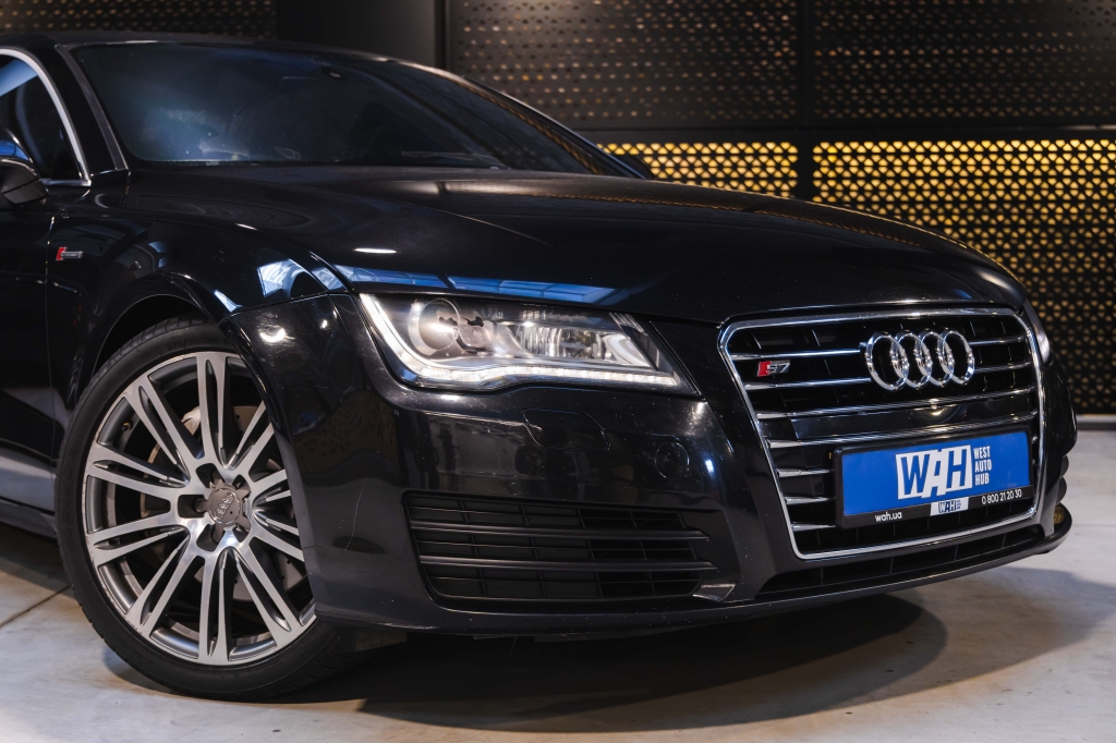 Audi A7 2012 фото 7