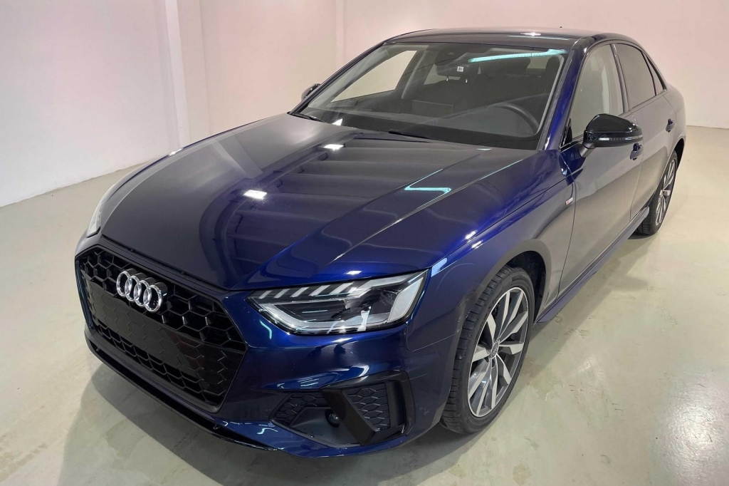 Audi A4 2020 фото 5