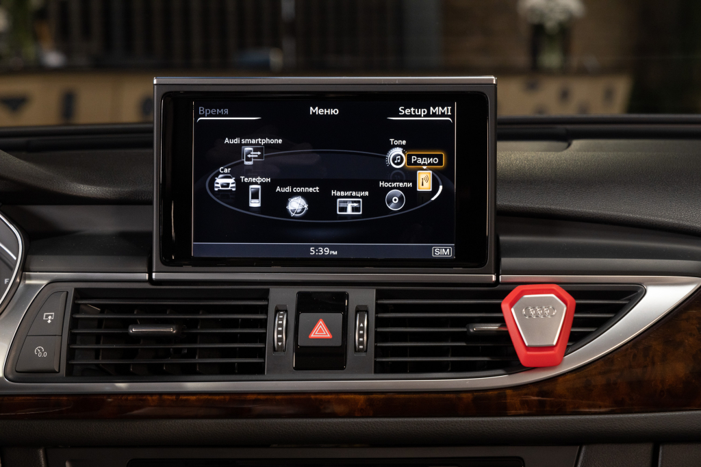 Audi A6 Premium Plus photo 14