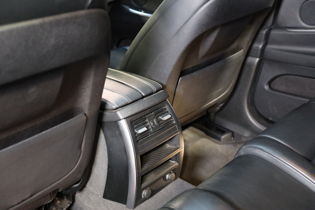 BMW 5 Series GT 2015 фото 7